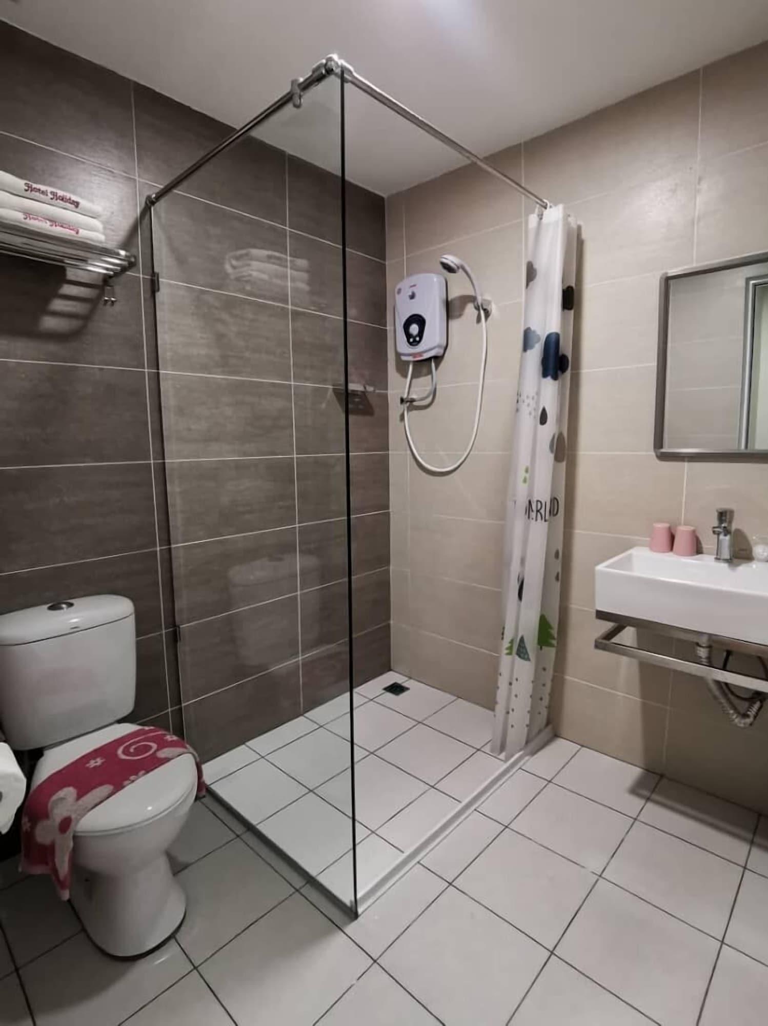 Hotel Holiday Kota Kinabalu Dış mekan fotoğraf